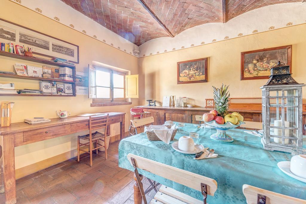 Agriturismo Il Poggiarello Фояно дела Киана Екстериор снимка